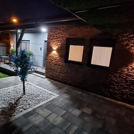 Relax House Ns Villa Novi Sad Ngoại thất bức ảnh